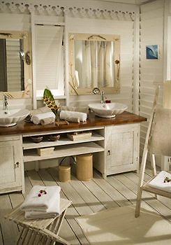Opoa Beach Hotel Raiatea Bagian luar foto